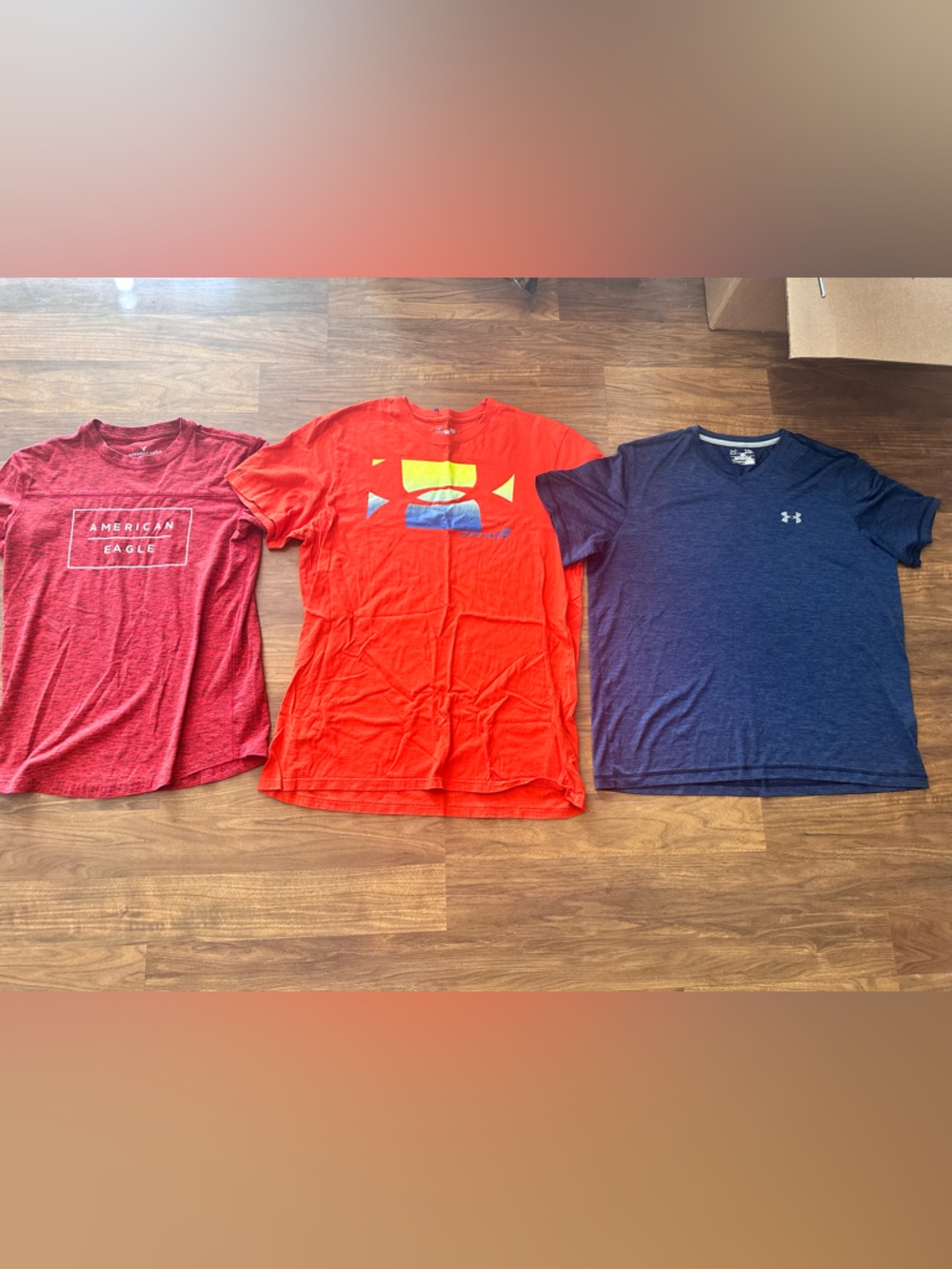 Size large men’s T-shirt bundle